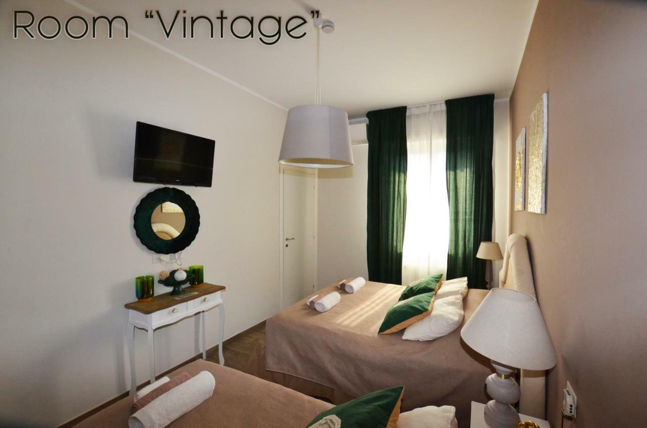Room & Breakfast Nettuno 29 Bolonia Exterior foto